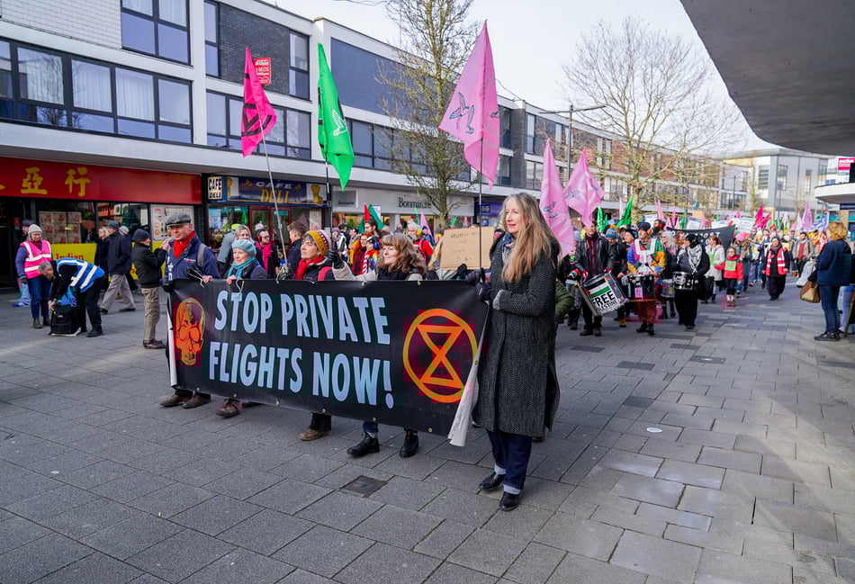 <p>Around 1,000 people took part in Extinction Rebellion's march to Farnborough Airport on Saturday, January 27</p>