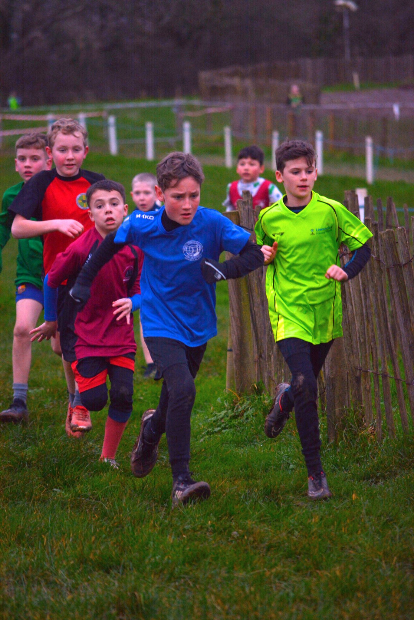 Year 5 and 6 boys race