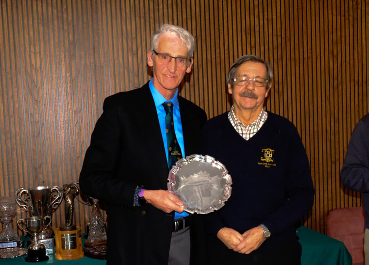 Andrew Gilg receiving the Kenmar Trophy (Past Captains).