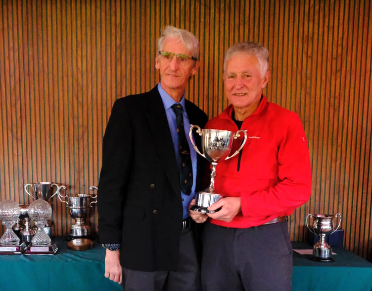 Martin Howe won the Seniors Club Championship Nett Trophy.