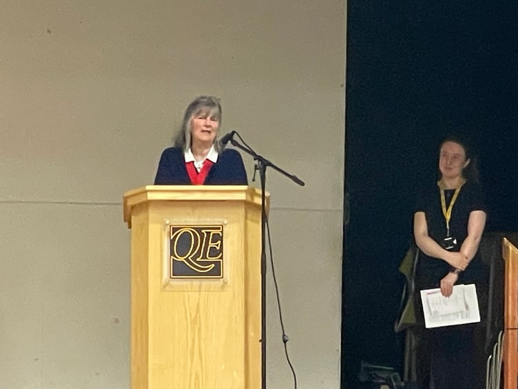 The Mayor of Crediton speaking at the D of E Awards Evening. AQ 5362