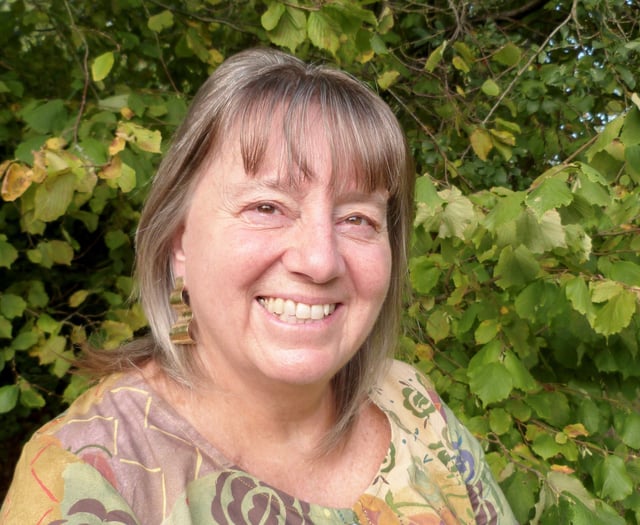 Farnham Literary Festival organisers make friendly plea to local poets
