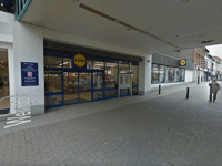 Farnham woman 'stole almost £600 worth of goods from Aldershot shops'