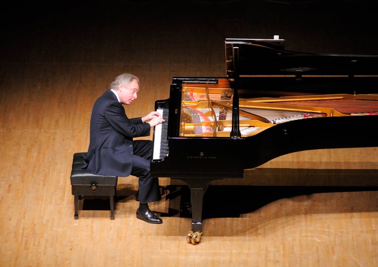 Andras Schiff.
