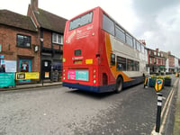 Broken down bus in Farnham's one-way system causing chaos