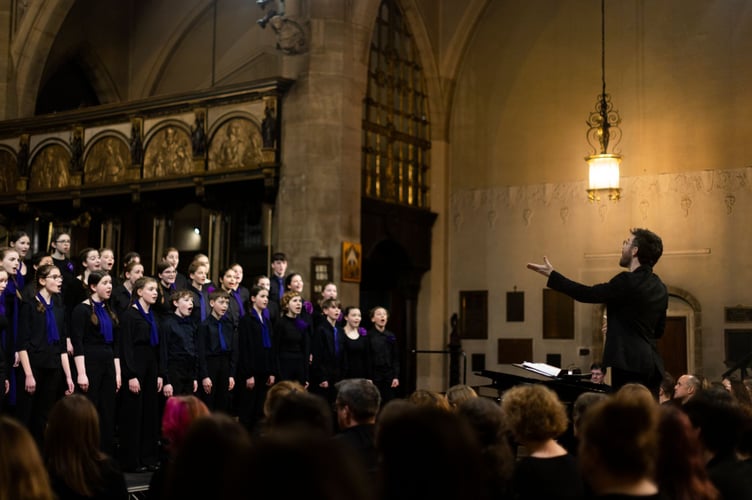On March 9, the award-winning Farnham Youth Choir celebrated its 40th anniversary with a concert at the beautiful Holy Trinity Church, in London’s Sloane Square