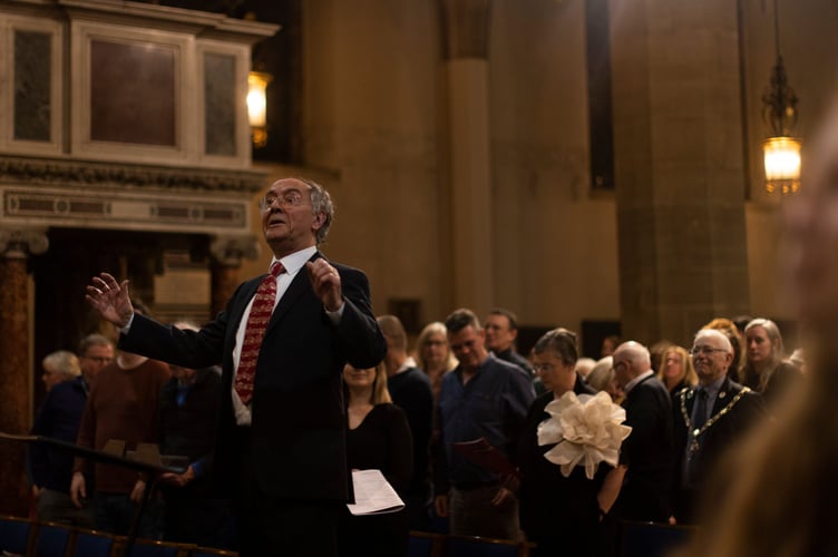 On March 9, the award-winning Farnham Youth Choir celebrated its 40th anniversary with a concert at the beautiful Holy Trinity Church, in London’s Sloane Square
