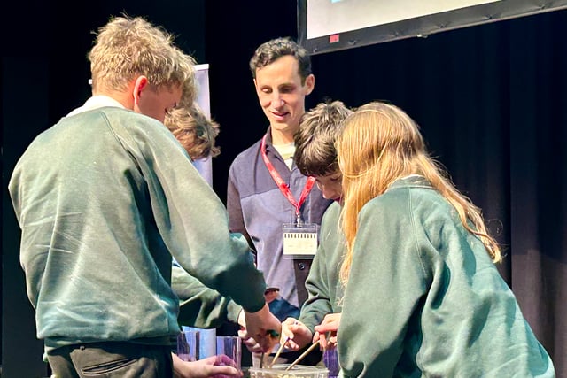 Neuroscientist inspires young minds at Weydon School on World Book Day