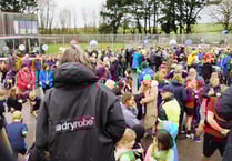 Runners lace up their shoes to take part in 39th fun un