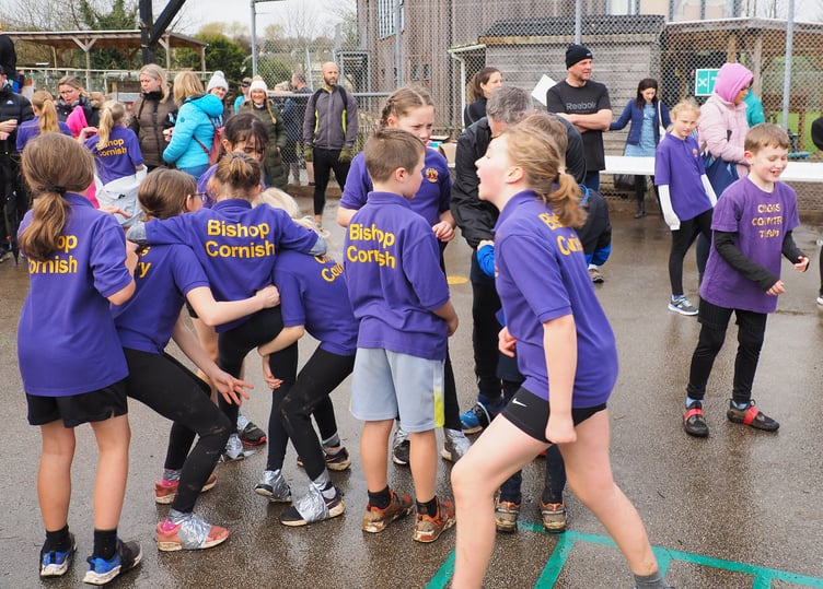 Pupils of Bishop Cornish before the race