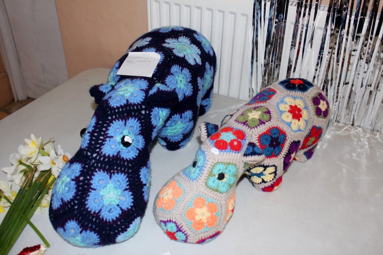 Crochet hippos. SR 9574