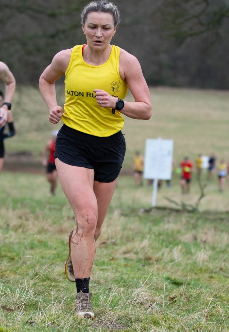 Alton Runners host cross country event at Chawton House | farnhamherald.com