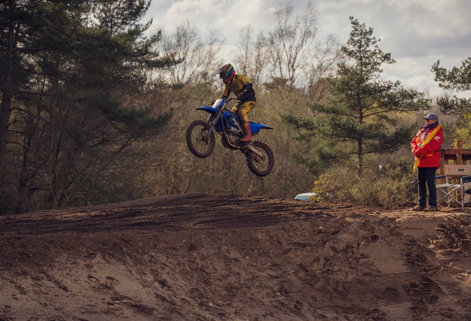<p>Photographer Matthew Emberson captured the action at last weekend's AMC Promotions event at Slab Common in Oakhanger</p>