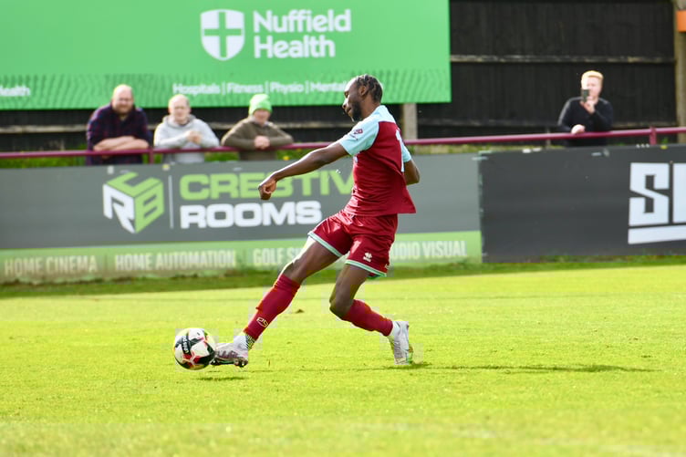 Shamal Edwards scores Farnham Town's fifth goal