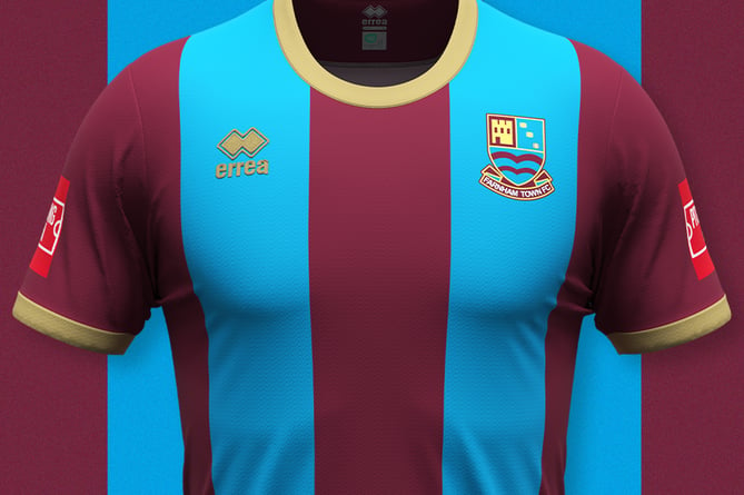 The 2024-25 Farnham Town home shirt