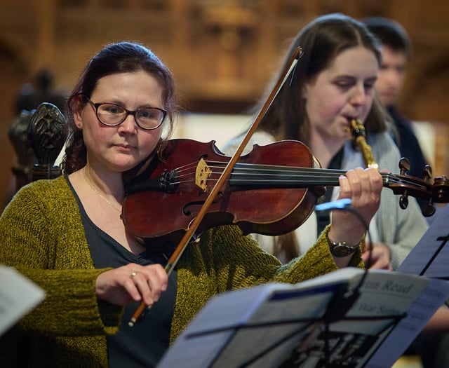 Sing and play in annual festival at Alton College 