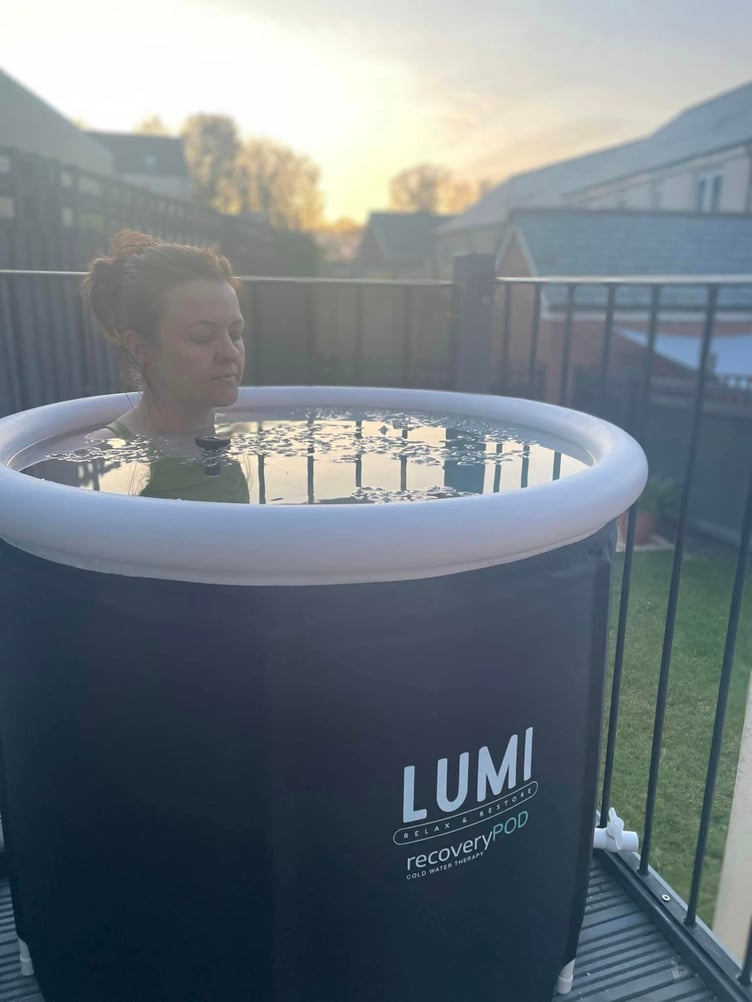 In preparation for her race Sam had been taking cold plunges in an ice bath
