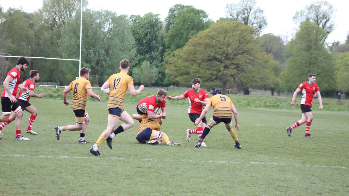 Petersfield exit Papa Johns Community Cup with Teddington defeat ...