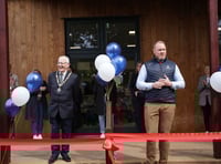 Mayor opens school's new super eco-friendly dining hall