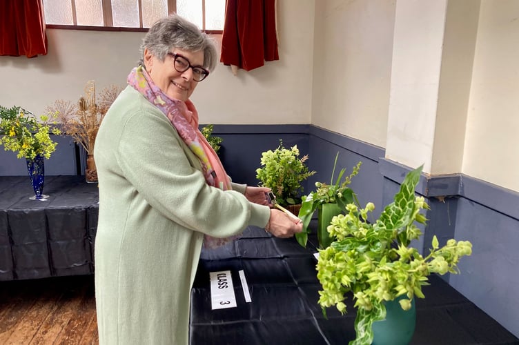 Frensham and Dockenfield Horticultural Society spring show 2024