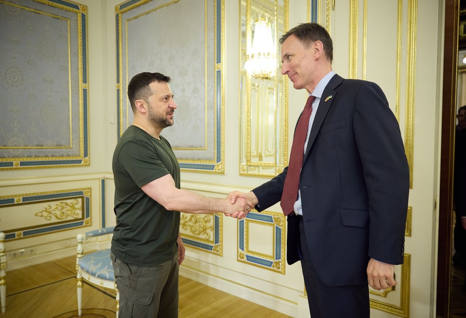 <p>Chancellor Jeremy Hunt on a visit to Kyiv meets Ukrainian President Volodymyr Zelenskyy.</p>