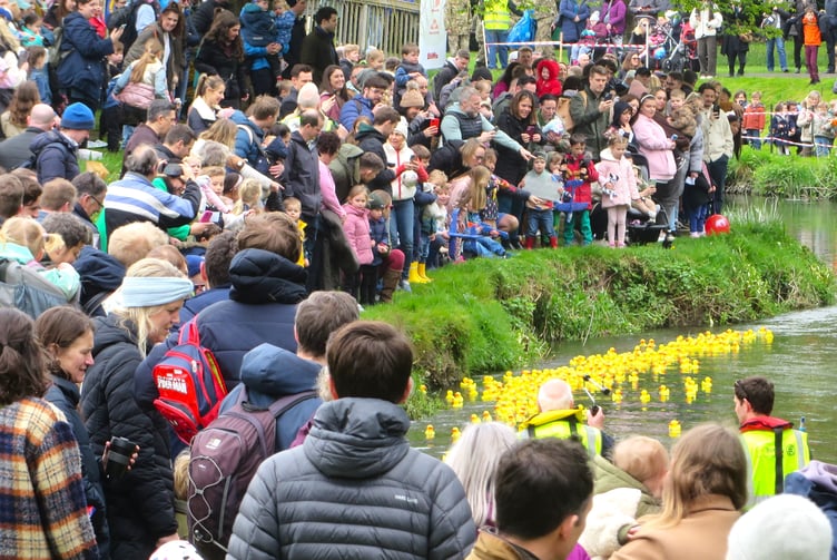 Great Farnham Duck Race 2024