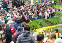 VIDEO: Huge crowds flock to the 2024 Great Farnham Duck Race
