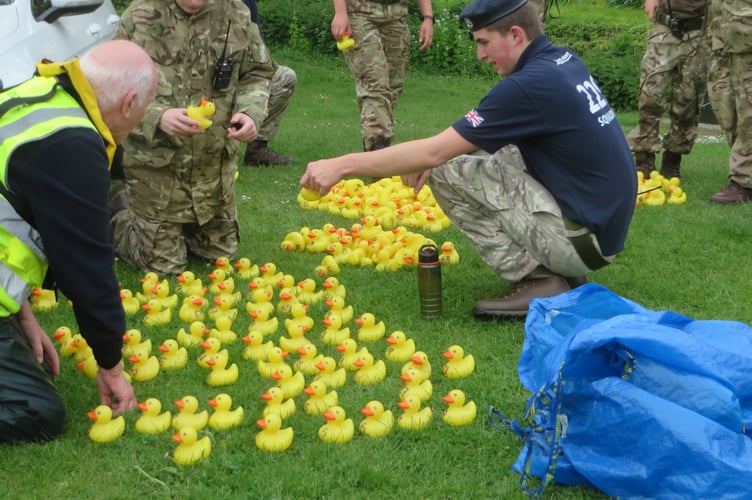 Great Farnham Duck Race 2024
