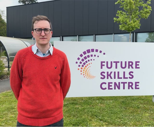 Questions must be answered on Future Skills Centre, say Labour