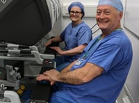 Robotic surgery improving outcomes for ovarian cancer patients 