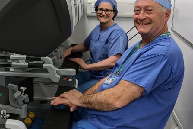 Robotic surgery improving outcomes for ovarian cancer patients 