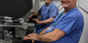 Robotic surgery improving outcomes for ovarian cancer patients 