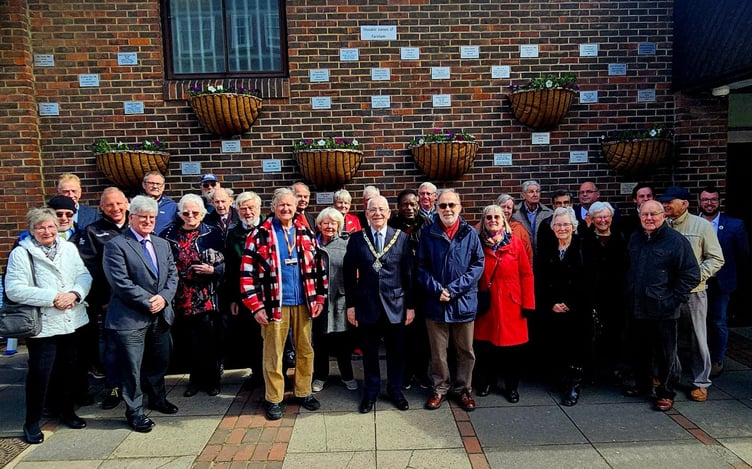 Henry and Madge Jackson Notable Names plaque unveiling, South Street, Farnham, May 2024.