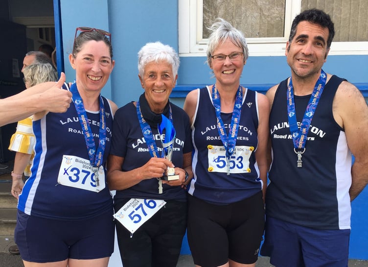 Gill Aze-Thomas, Angela Brinnicombe, Lorraine Hawkins and Roger Serres.