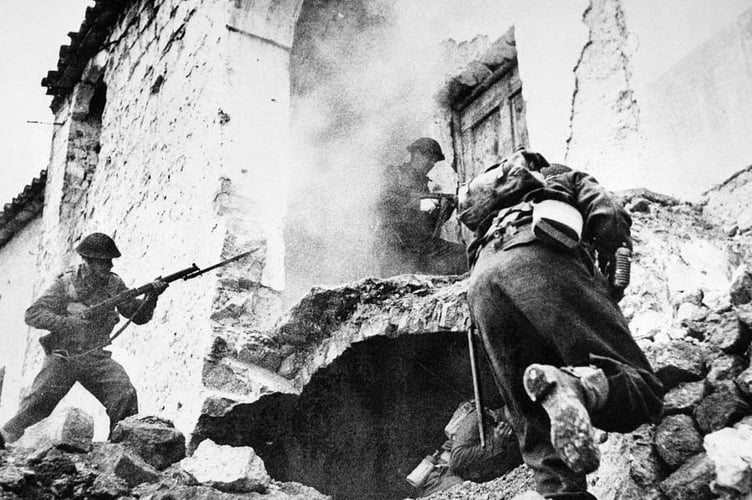 Polish infantry assault Monte Cassino in May 1944