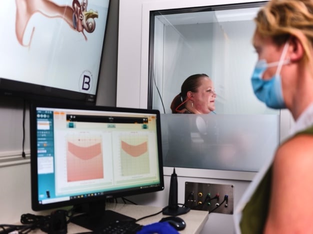 Audiologist at work.