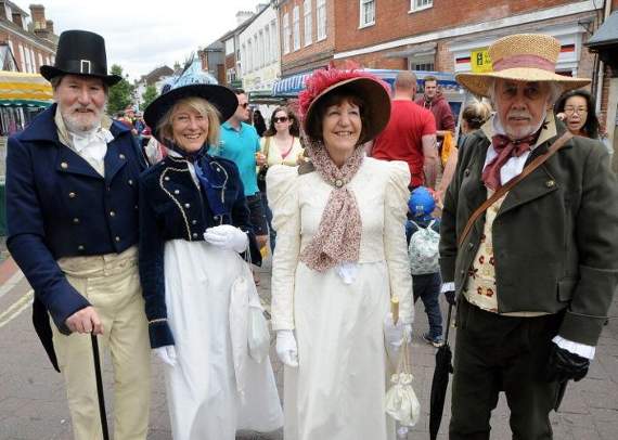Jane Austen statue to be unveiled during Regency Week