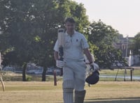 Longland makes it look easy as Petersfield's 2nd XI crash