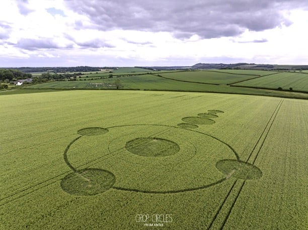 Crop circle expert announces tour and sighting