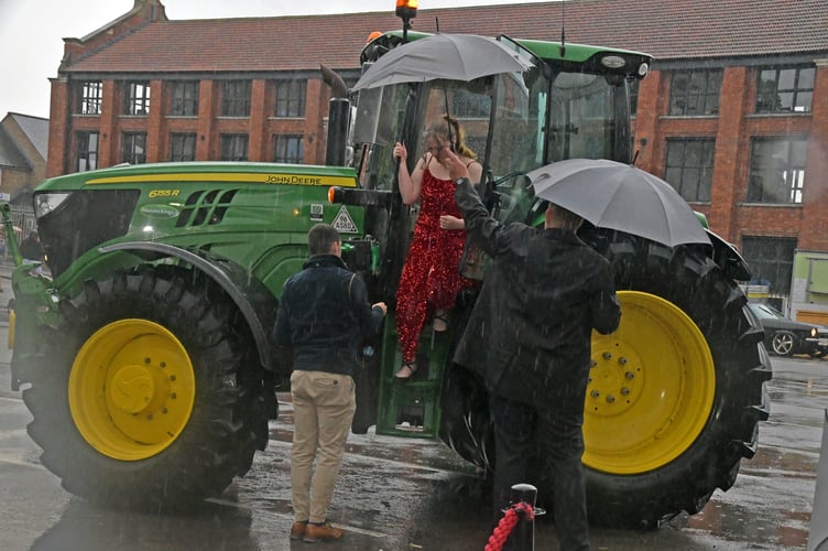 Court Fields School, Wellington, prom night. PHOTO: Alain Lockyer.