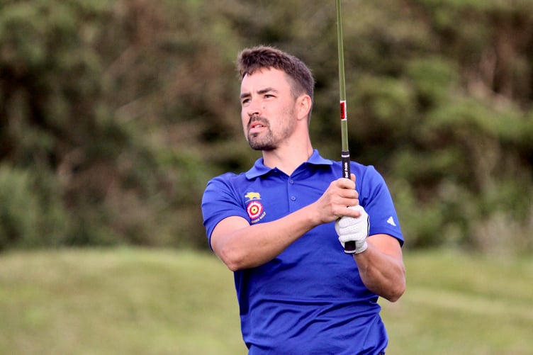 Liphook's Darren Walkley hits his approach into the 16th in the second round of the South East Qualifier at Dyke Golf Club (Photo: Andrew Griffin/AMG Pictures)