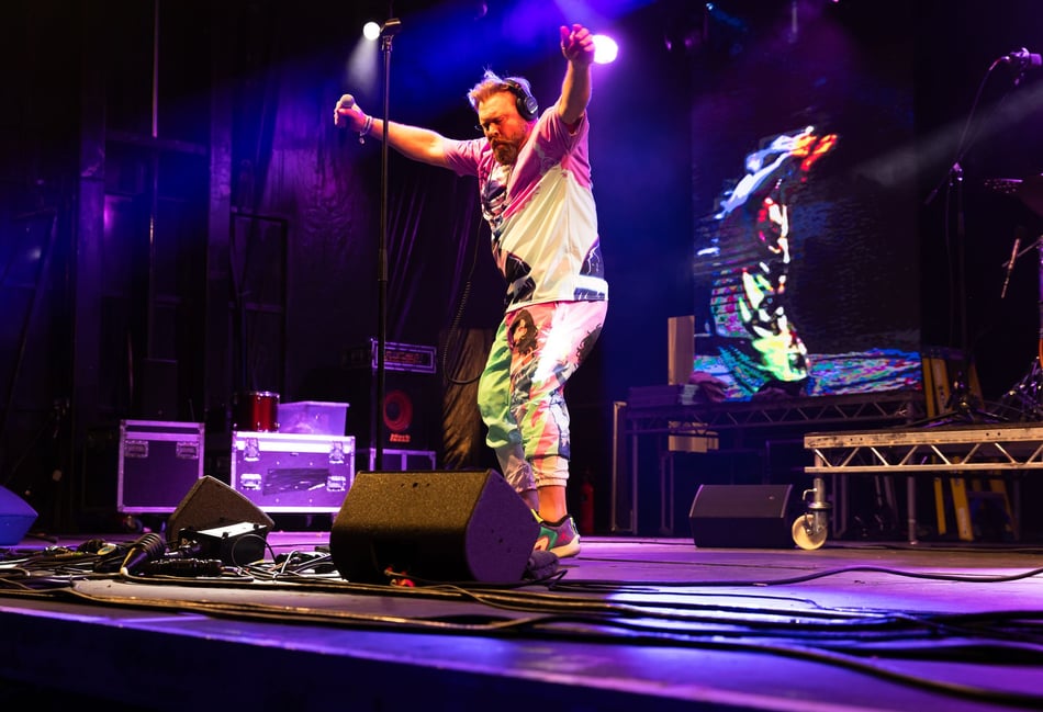 <p>Daniel Bedingfield at the Haslemere fringe Festival PIC: </p>