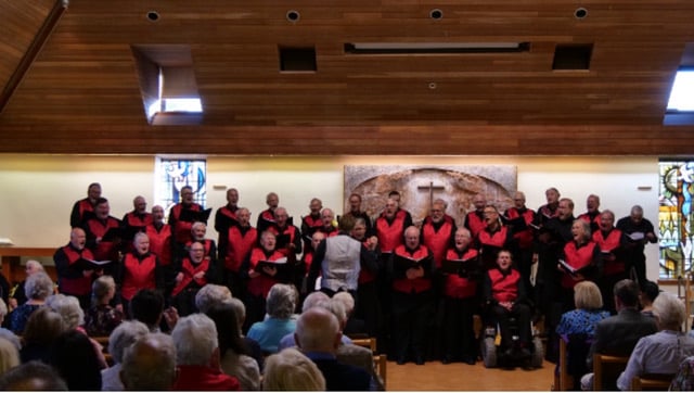 Choir concert raises more than £800 for care charity