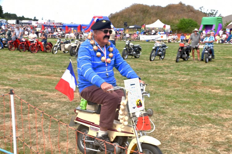 Vive la WSRA Steam and Vintage Rally. PHOTO: Alain Lockyer.