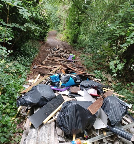 Darvill's Lane flytipping