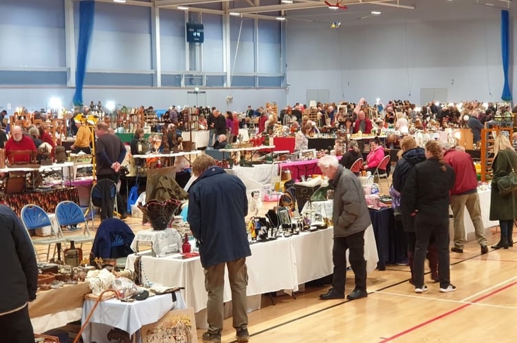 Granny's Antiques Fair Eastleigh Alresford