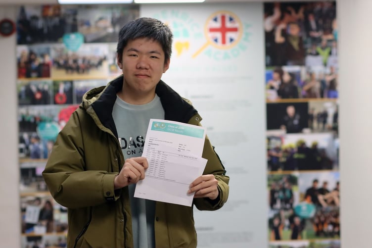 Yuqian scored a double-9 in maths at Penrice Academy.