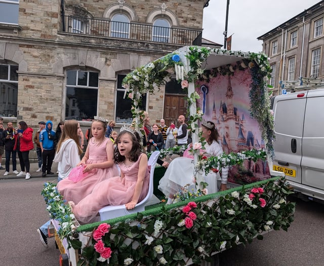 Bodmin Carnival brings a visual event of chaos, colour and fun 