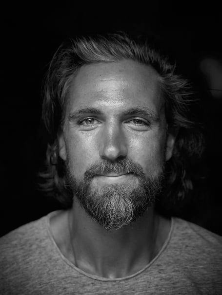 Angus Collins headshot