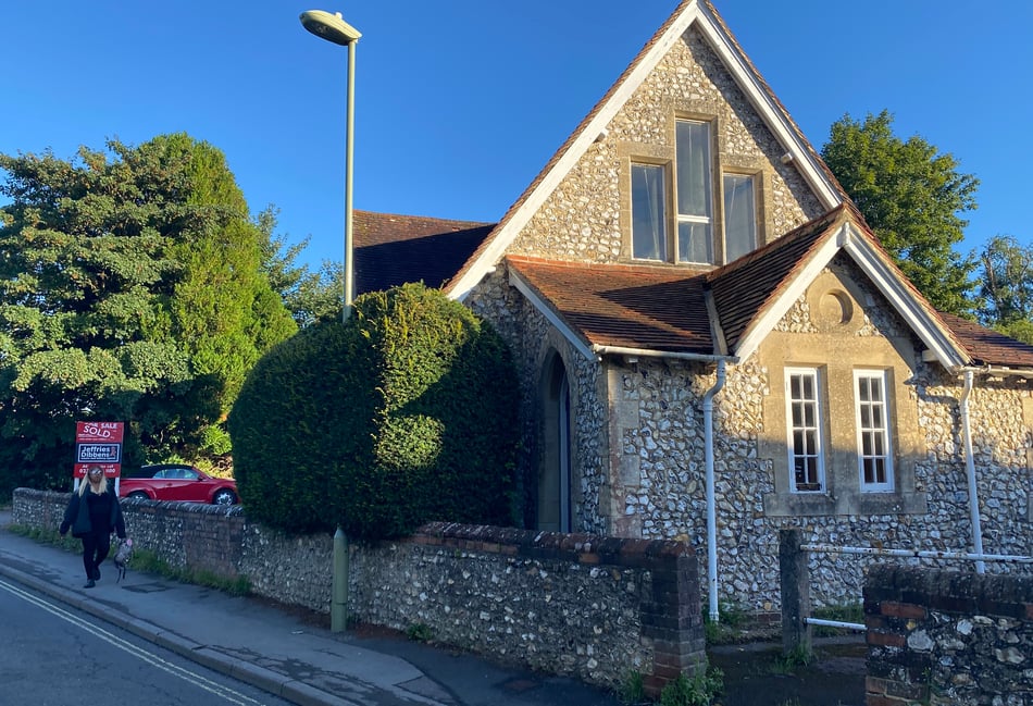 <p>The former library is situated on Five Heads Road in Horndean, opposite the football club </p>
